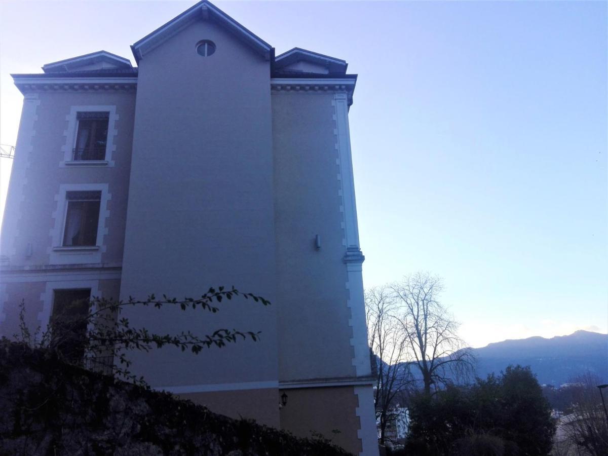 Appartement Aix-les-bains, 2 Pièces, 2 Personnes - Fr-1-555-42